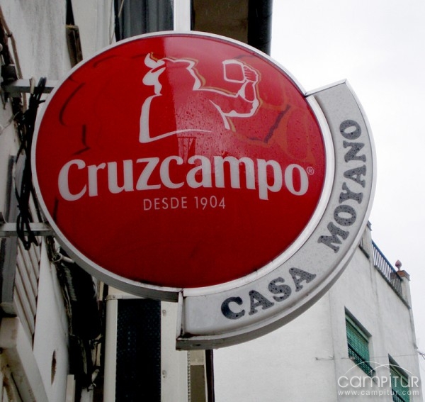 Casa Moyano 
